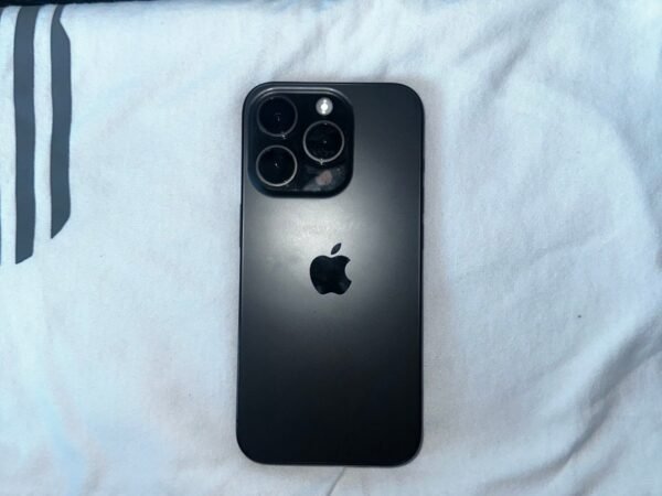 iphone 15 pro 8F23