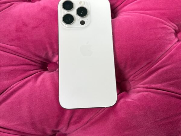 IPHONE 15 PRO 1TB WHITE UNLOCKED 5O69