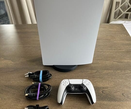 Sony PlayStation 5 Digital Edition Console With Additional 1TB NVMe SSD Storage 3L76