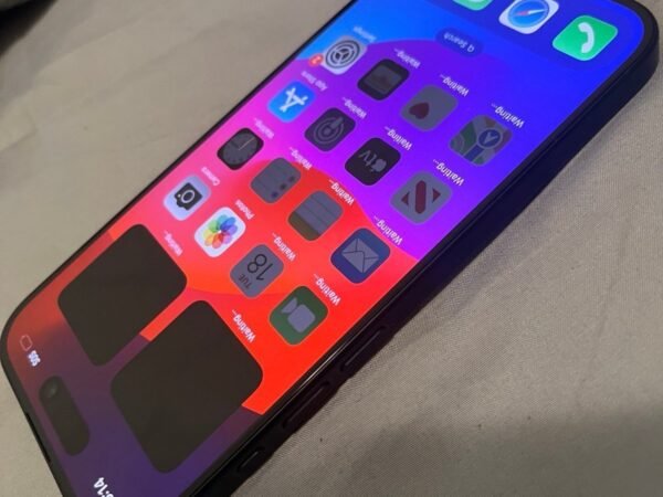 iPhone 15 Pro 128GB Unlocked 6Z39