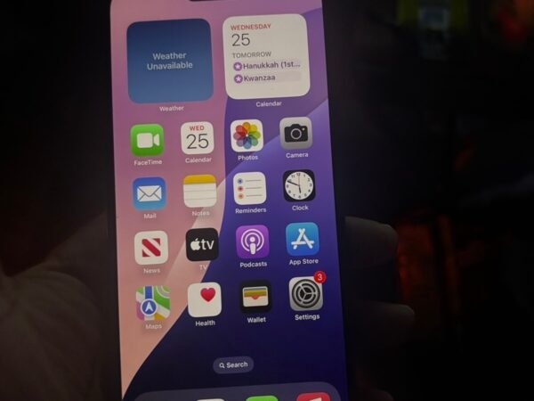 iPhone 15 Plus 128 gig 9E13