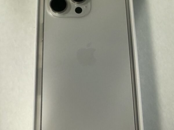 iPhone 15 pro max AT&T 256gb 3T83