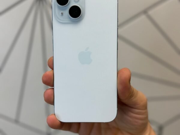 iPhone 15 Blue 128GB ATT & H2O like New with Apple Care til Jun 2025 9Y88