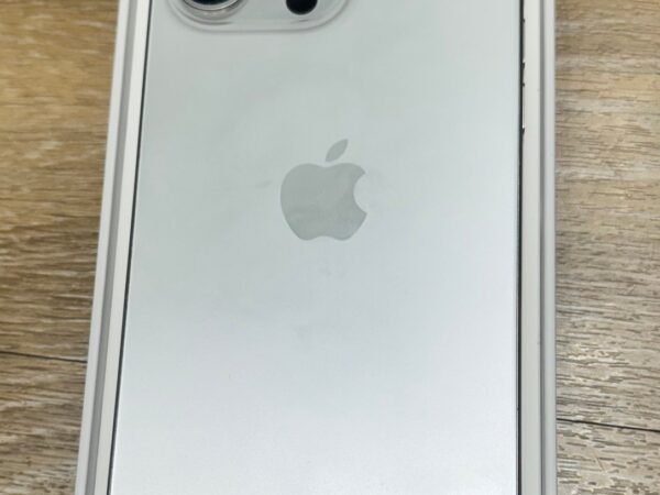 iPhone 15 Pro Max 256gb unlocked 8T62